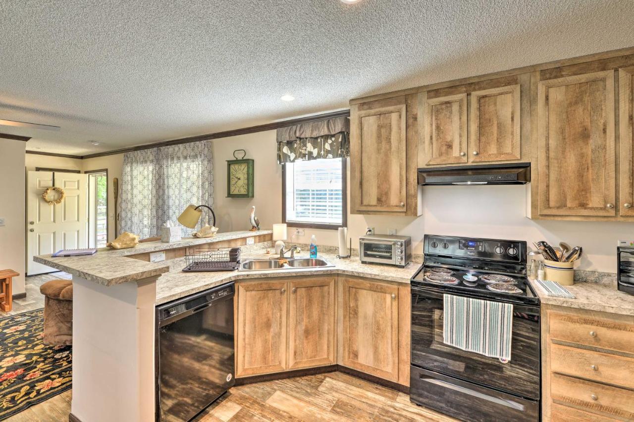 Pelican Place Coastal Cottage Walk To Back Sound Harkers Island Exterior foto